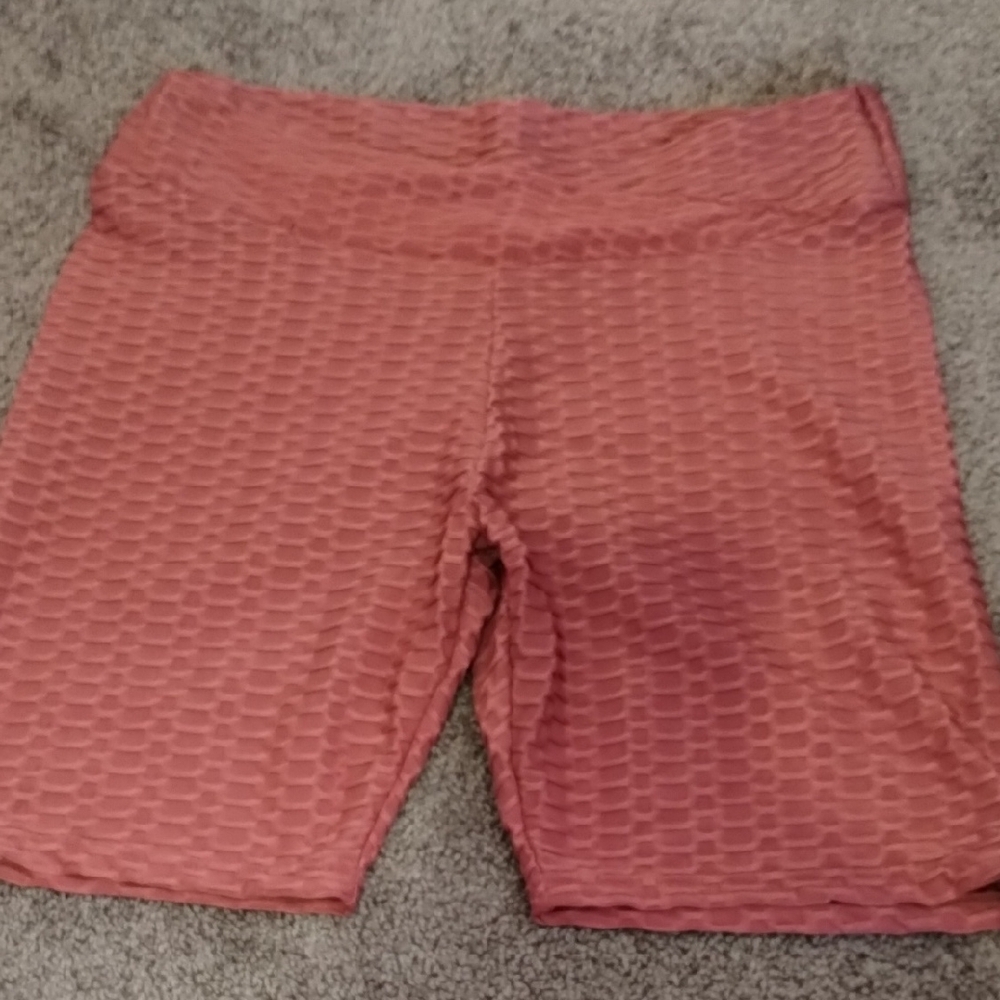 Women's Textured Pink Shorts